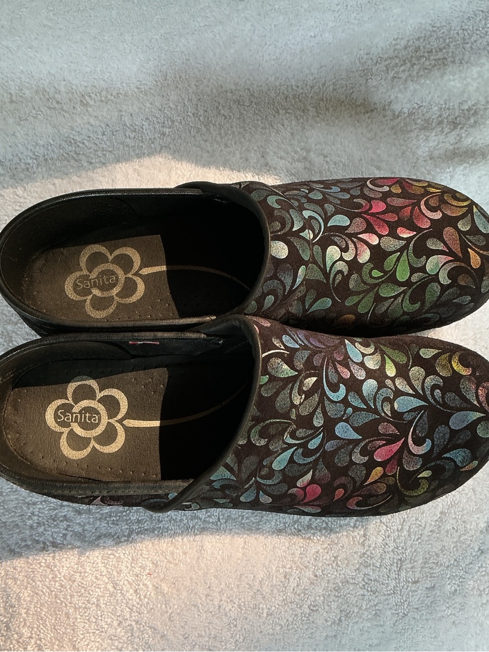 Sanita Black Clogs with Iridescent Rainbow Teardrop Print